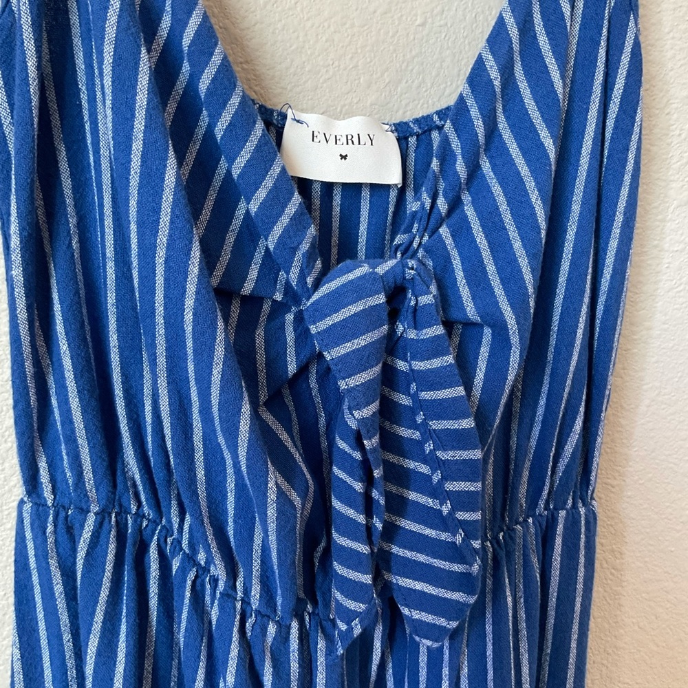 Everly xs blue. Pinstriped wideleg Jumpsuit - Picture 3 of 7